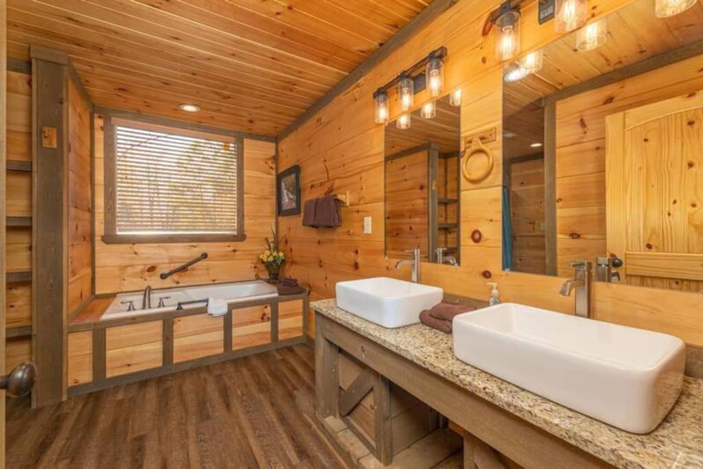 The Appalachian - Your Pigeon Forge Dream Cabin Sevierville Extérieur photo