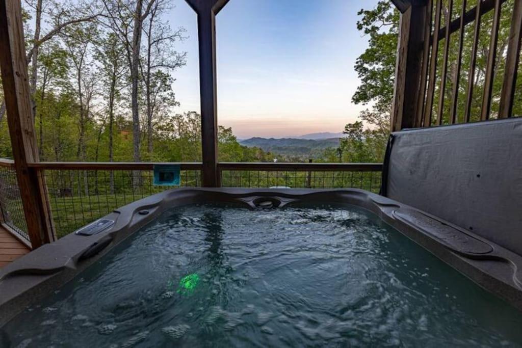 The Appalachian - Your Pigeon Forge Dream Cabin Sevierville Extérieur photo