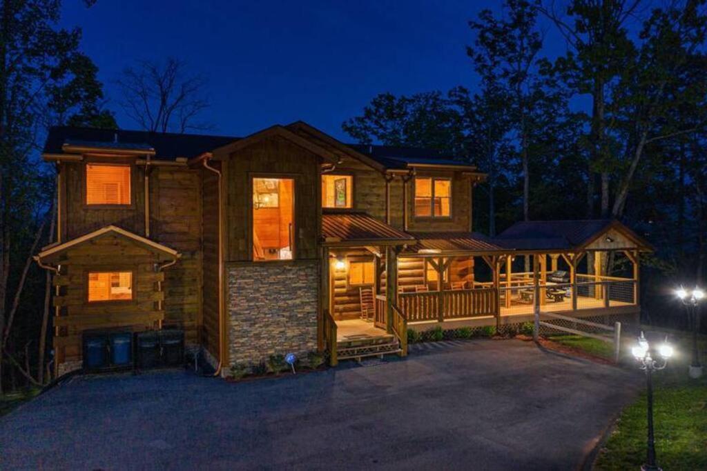 The Appalachian - Your Pigeon Forge Dream Cabin Sevierville Extérieur photo